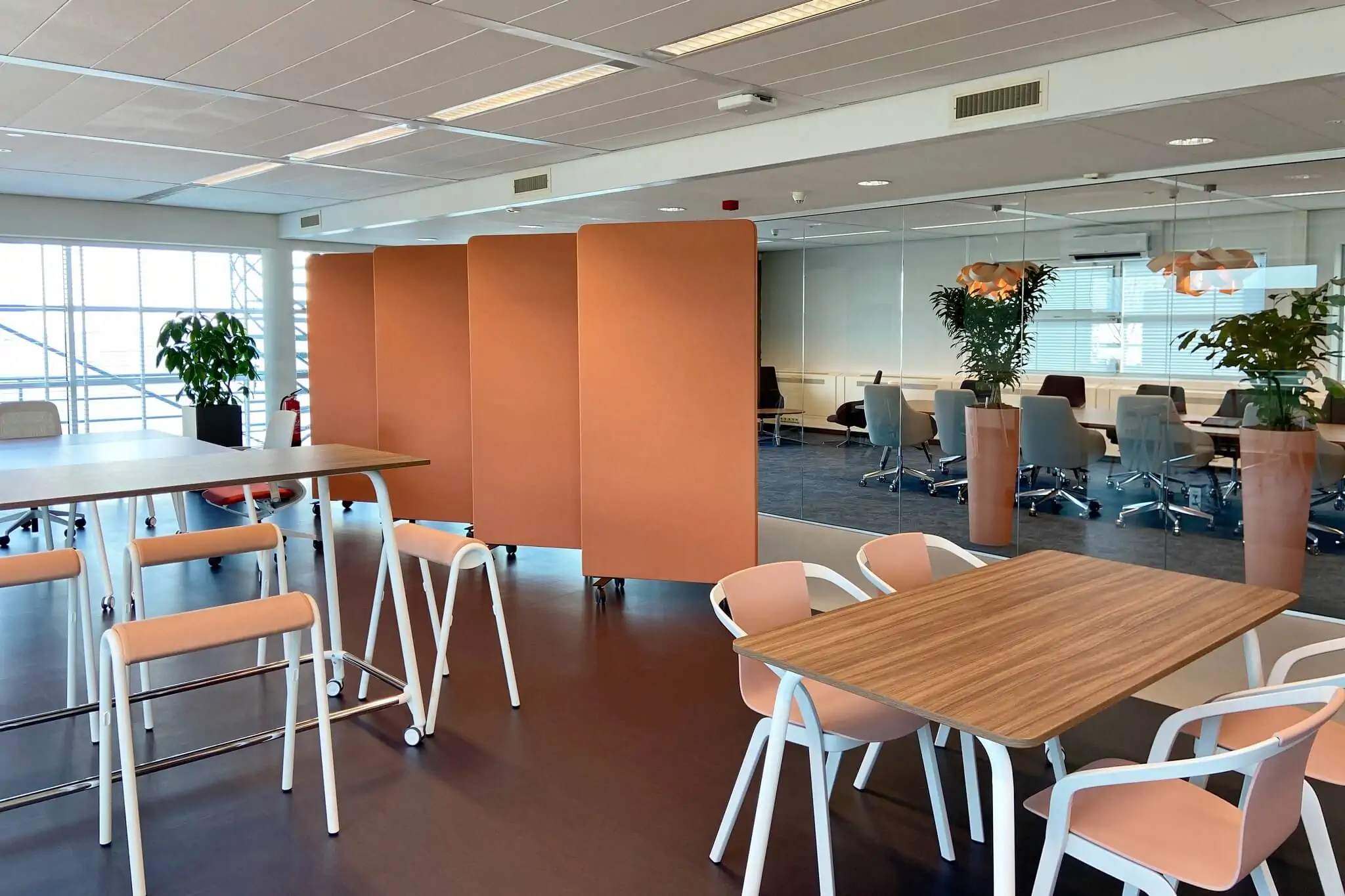 Nieuwe kantoorinrichting Bavinckhouse door Perla