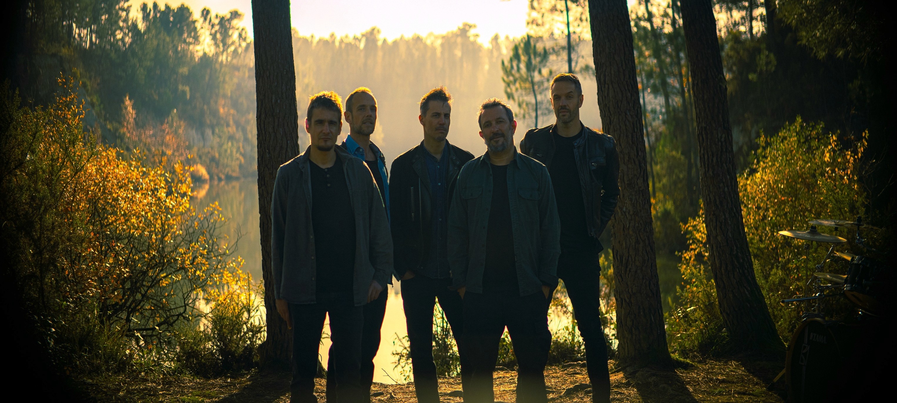  Photo by © Seven Eyed Crow promo