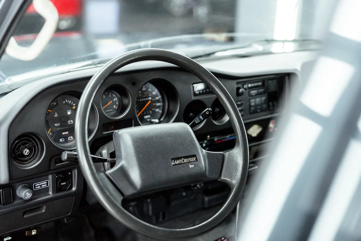 1989 Toyota Land Cruiser FJ62 photo 27