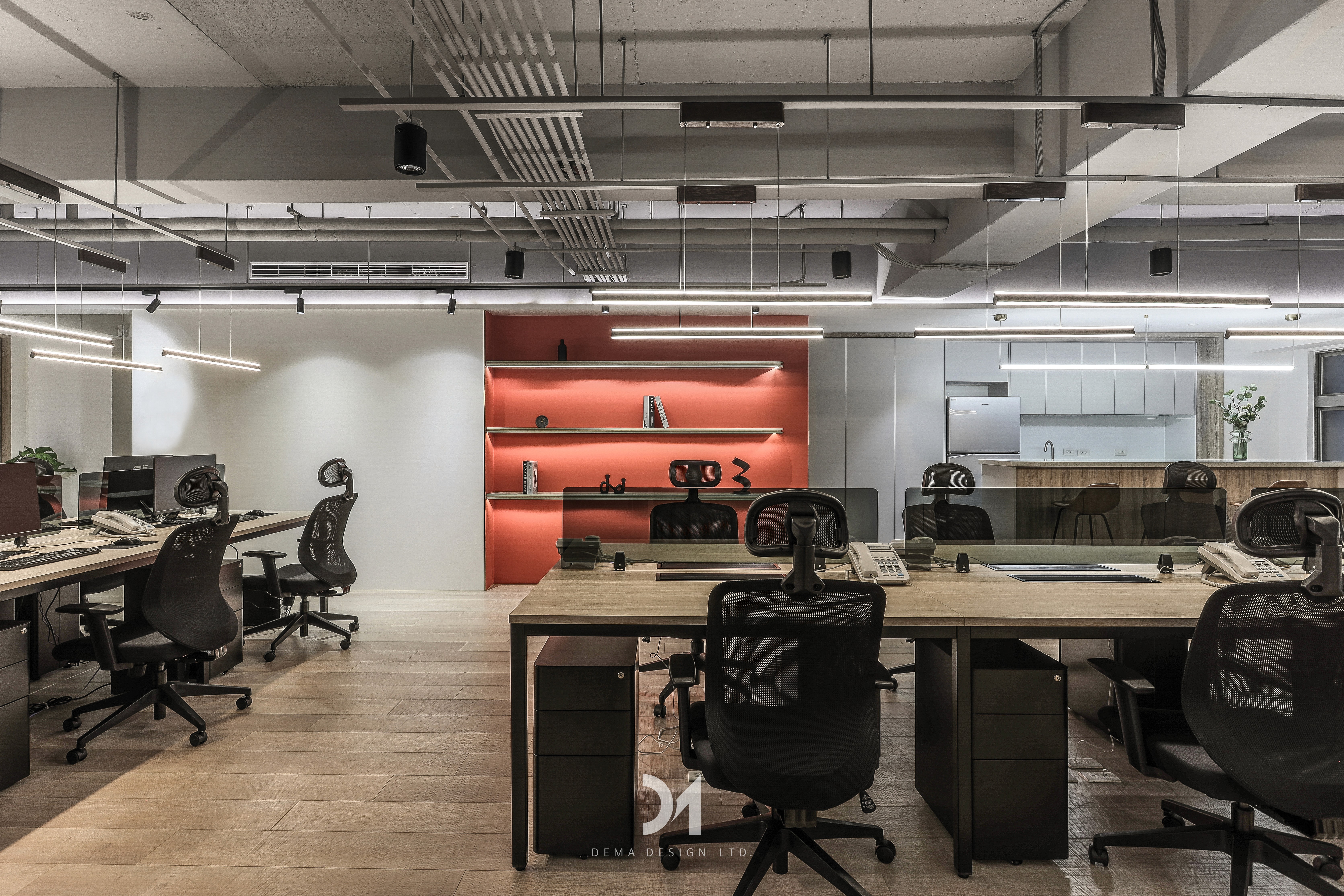 Dazzle Logo Creation