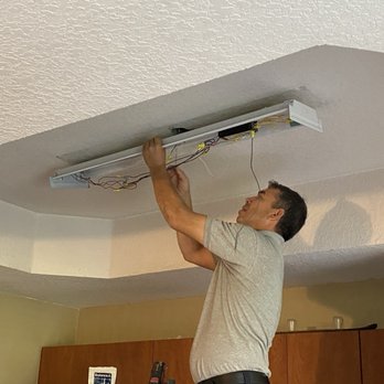An indoor lighting installation in a kitchen of a home in Riverside