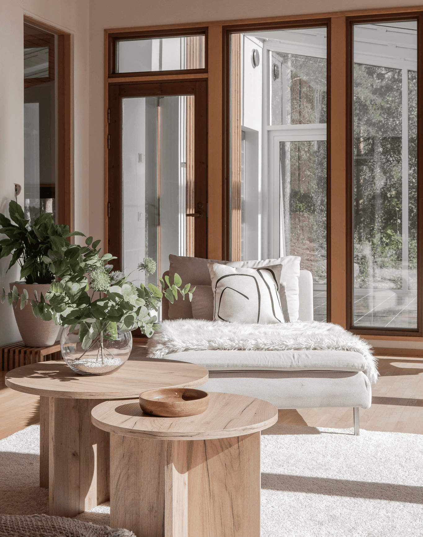 Ammattitaitoinen sisustussuunnittelija auttaa luomaan toimivan ja kauniin kodin