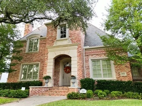 commercial white roofing
