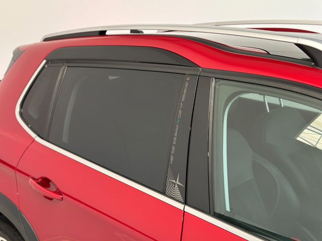 PEUGEOT 2008 2019 RED Gebrauchtwagen - Galeriebild 6
