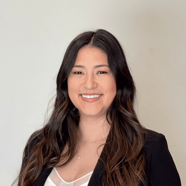 Sara Hutter Headshot
