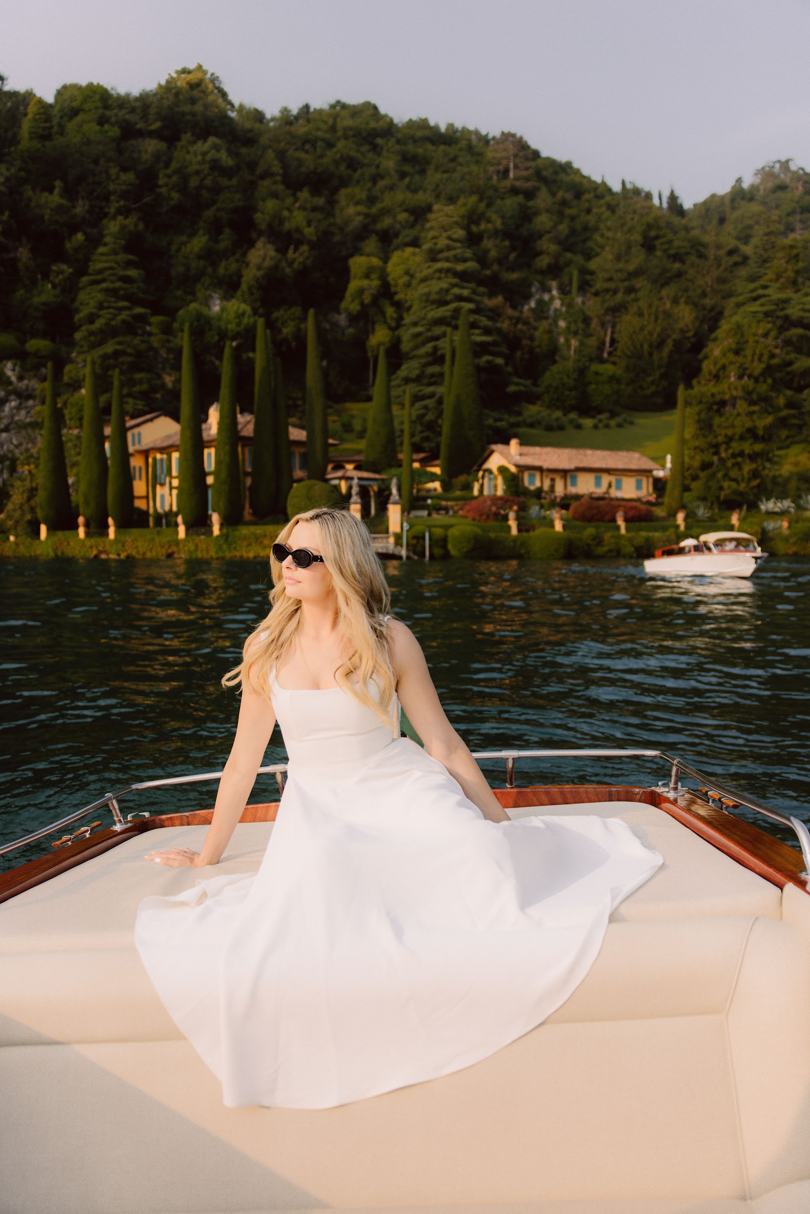 Irina Kostash - Lake Como Photographer - Lake Como Boat 