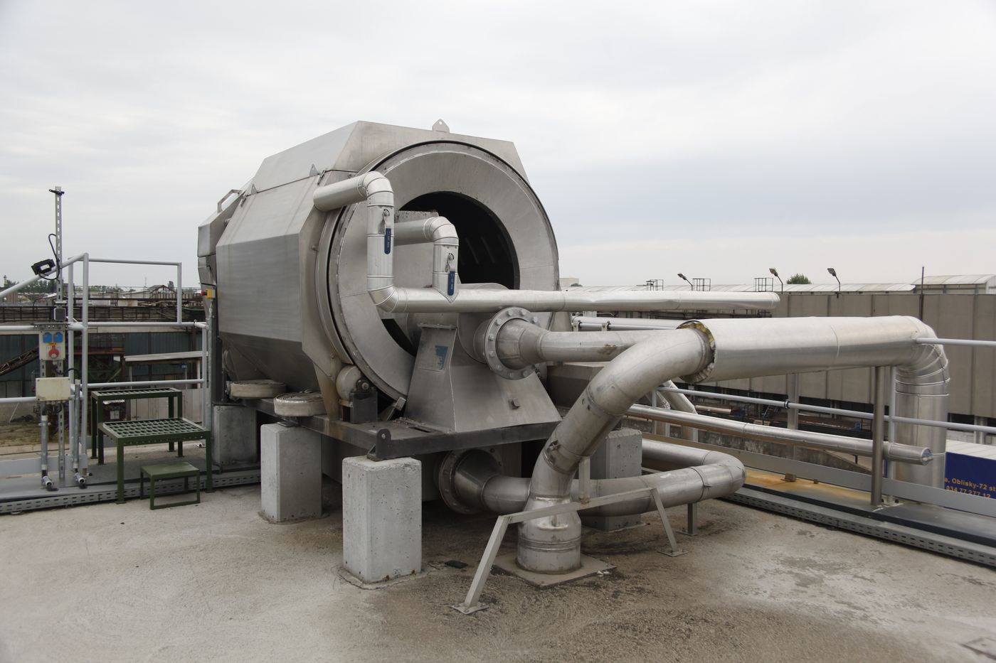 Drum filter and inlet pipework on the roof of the DEKO-FOOD wastewater plant, Debrecen, Hungary