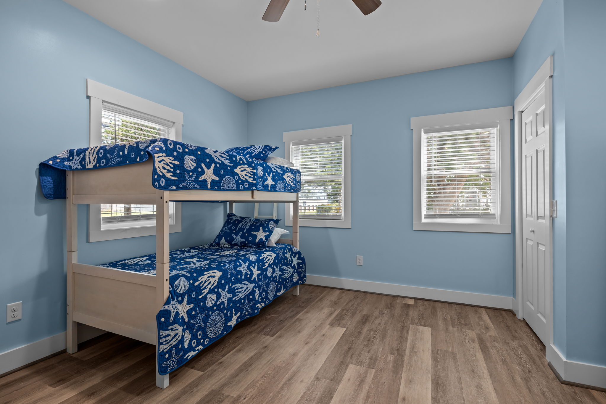 Calicobay cottages, airbnb in downtown morehead city