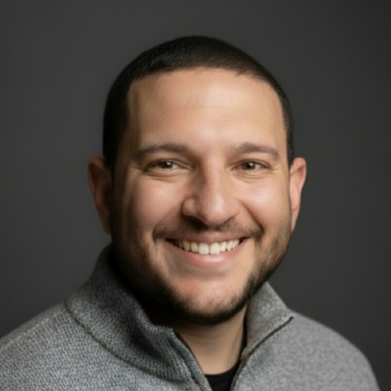 Jordan Tennenbaum Headshot