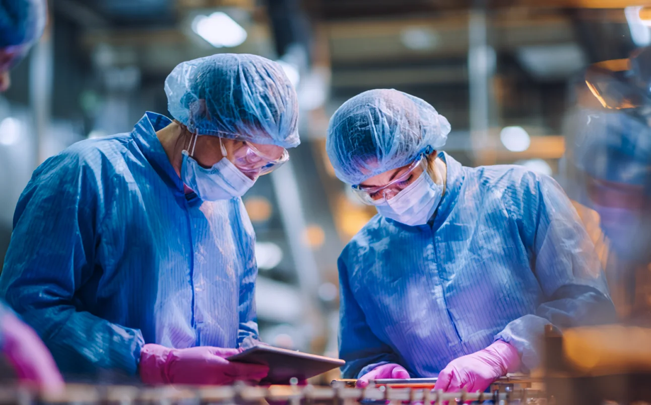 Photo-automobile-production-line-welding-car-body-modern-car-assembly-plant-auto-industry-interior-hightech-factory-modern-production