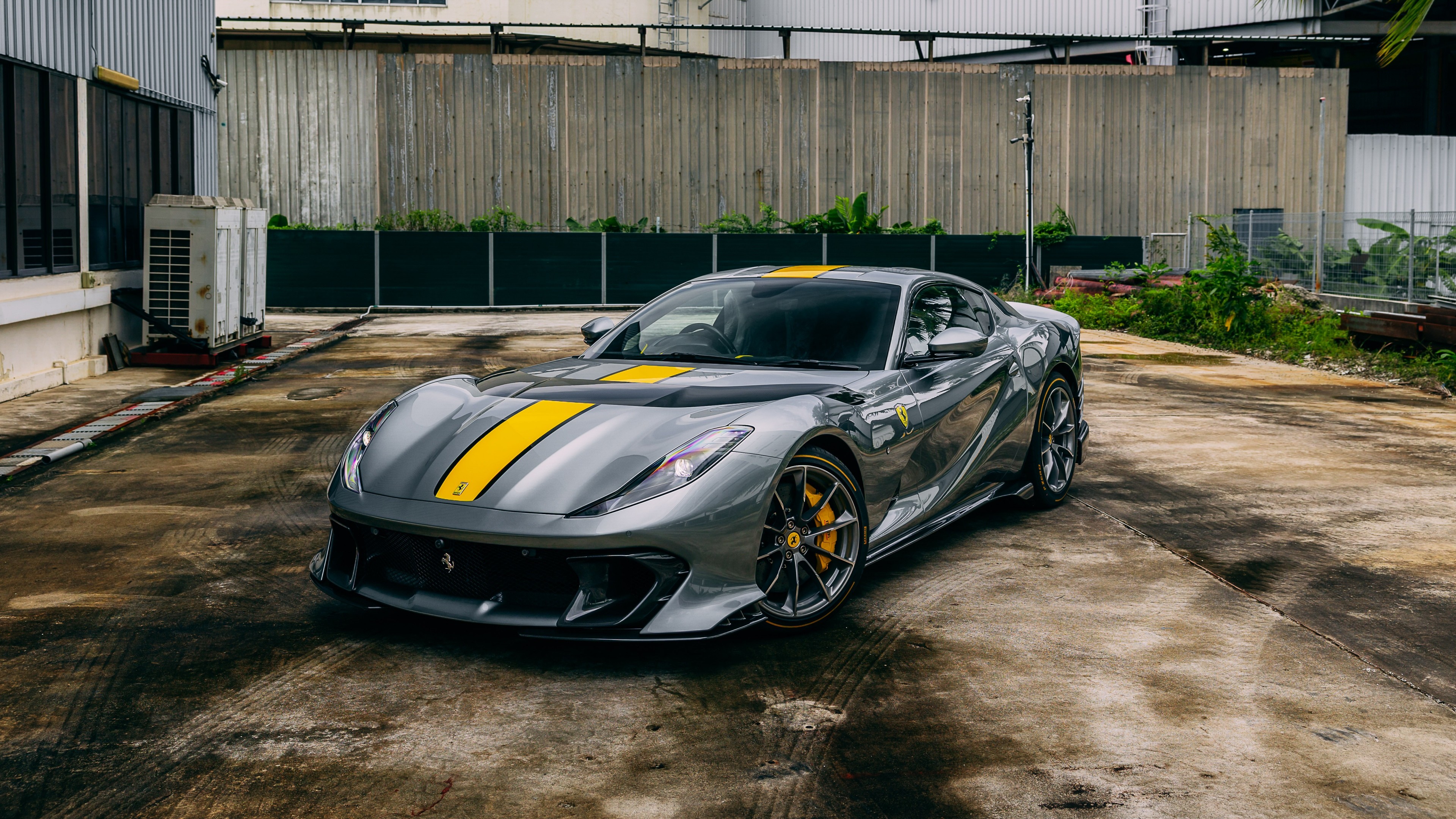 Ferrari 812 Compeditzione