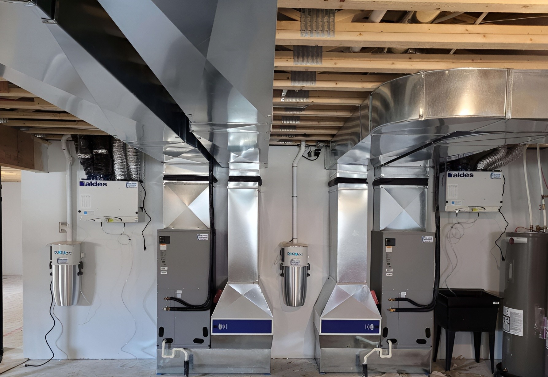 Conduits d’air et du système central résidentiel.