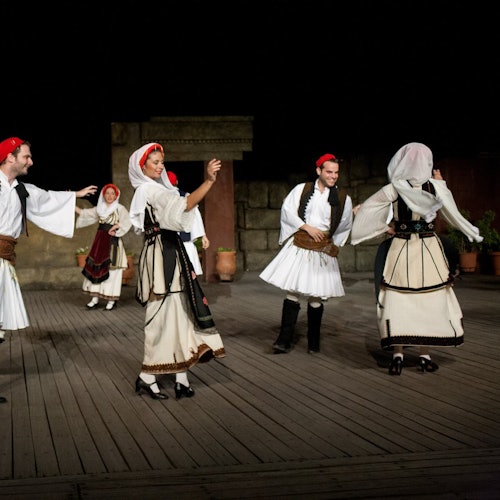 朵拉·斯特拉图舞蹈演出