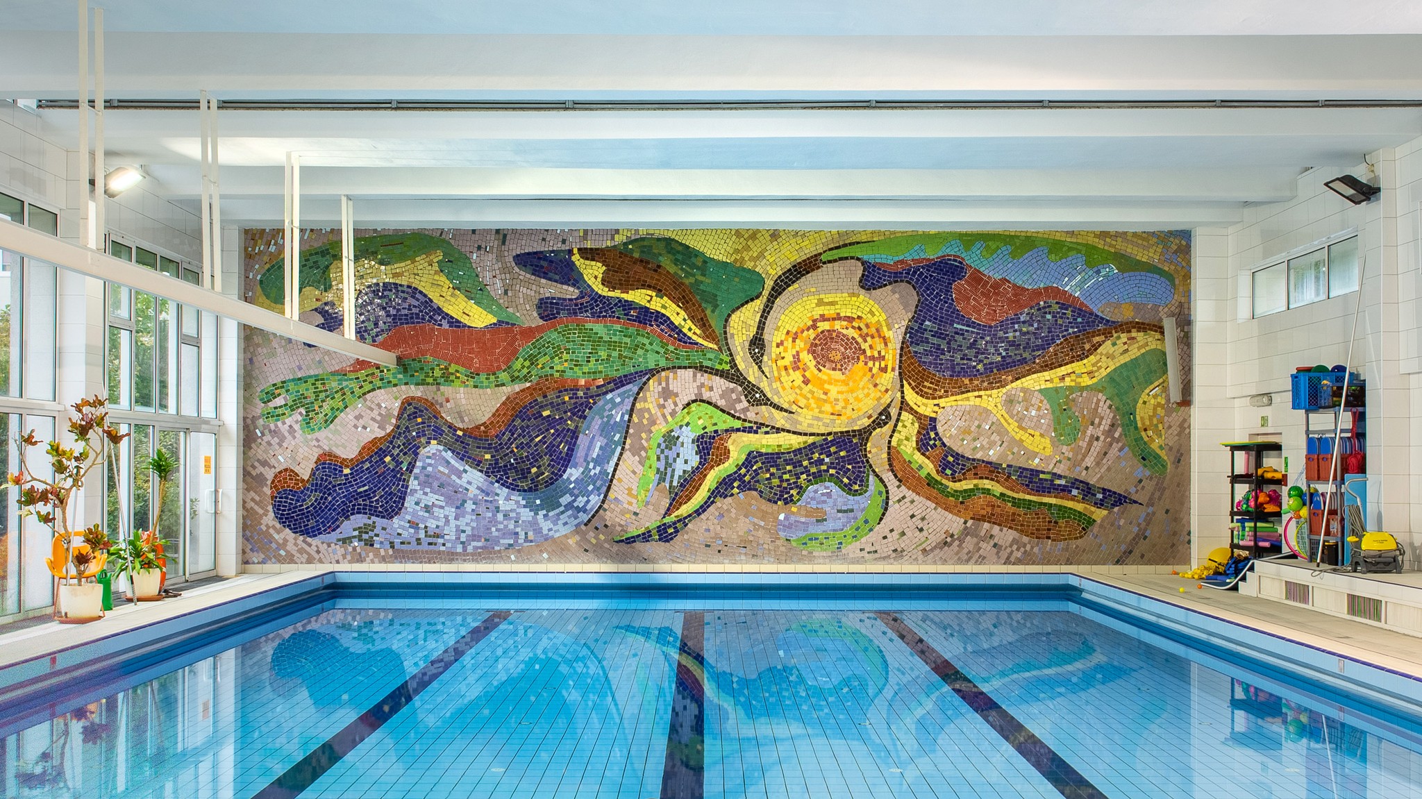 mozaika na basenie krtym w Reptach Śląskich