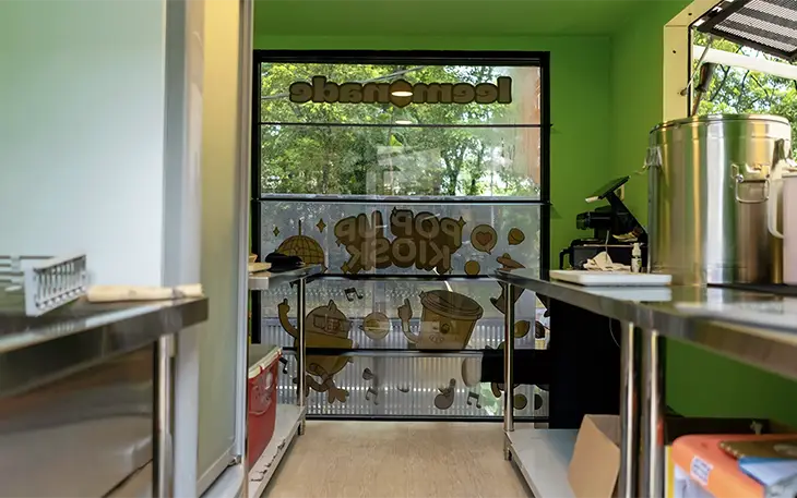 Leemonade Drink Station