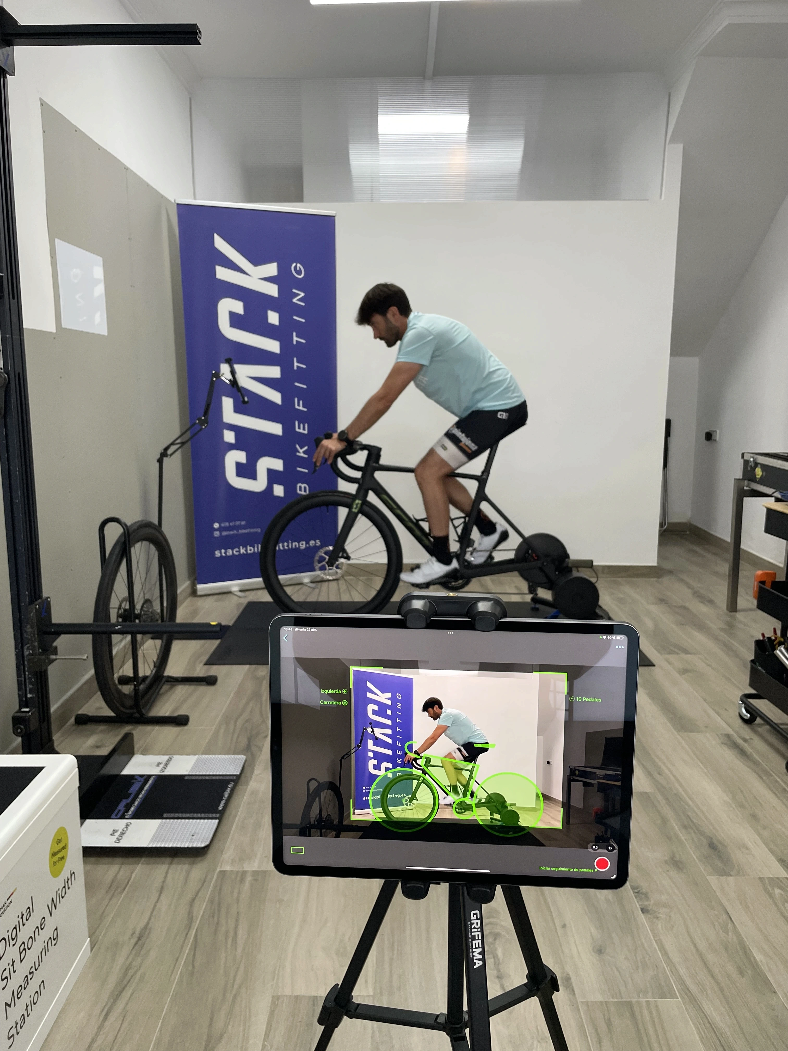 Stack Bikefitting's client having a biomechanical study