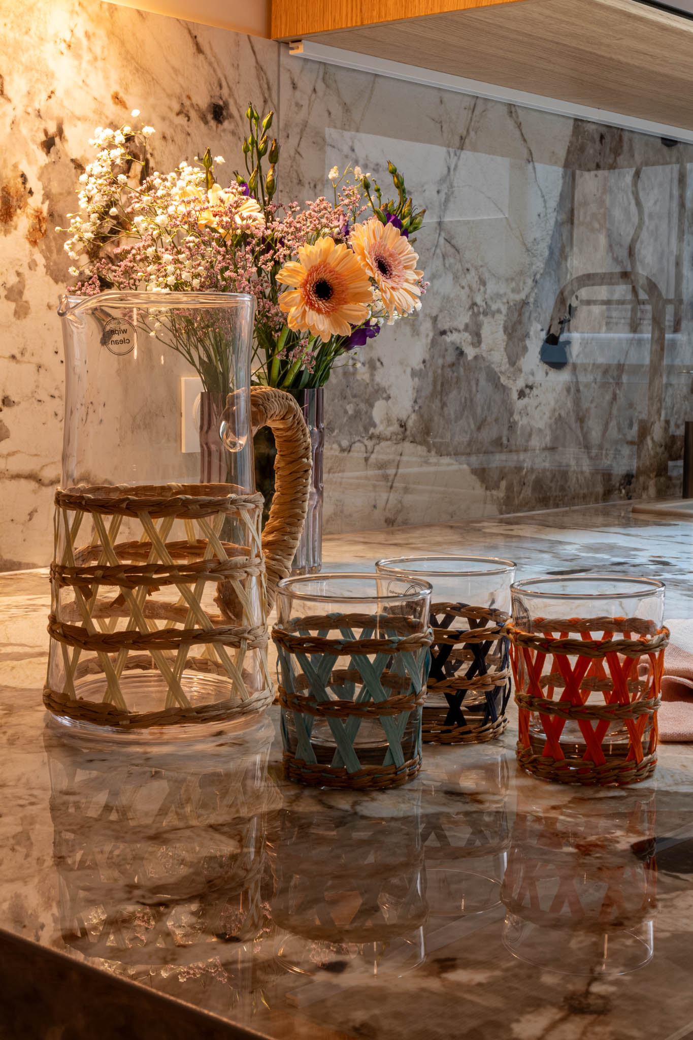 Light theme washroom with marble finishing