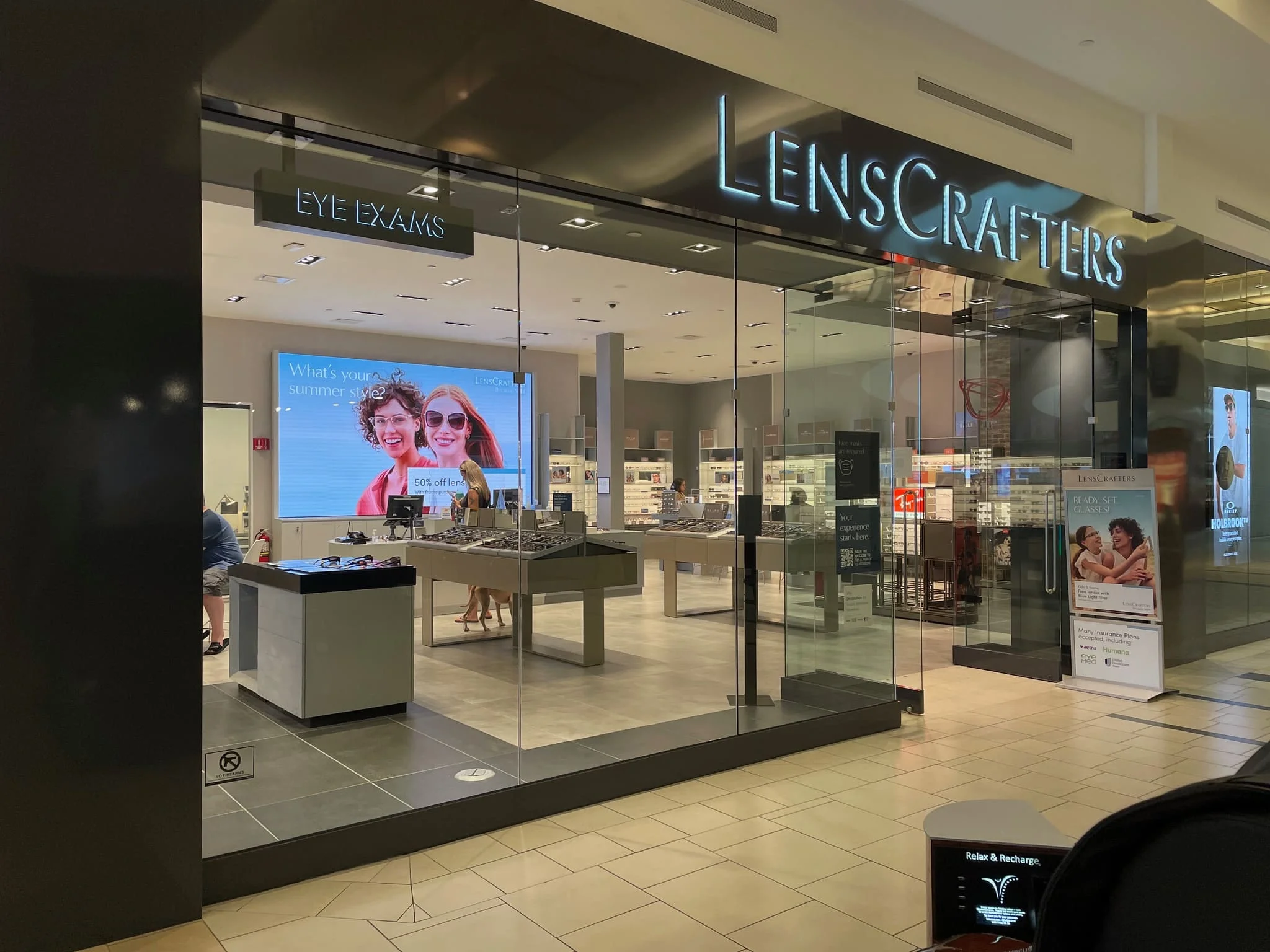 Retail & shopping centres