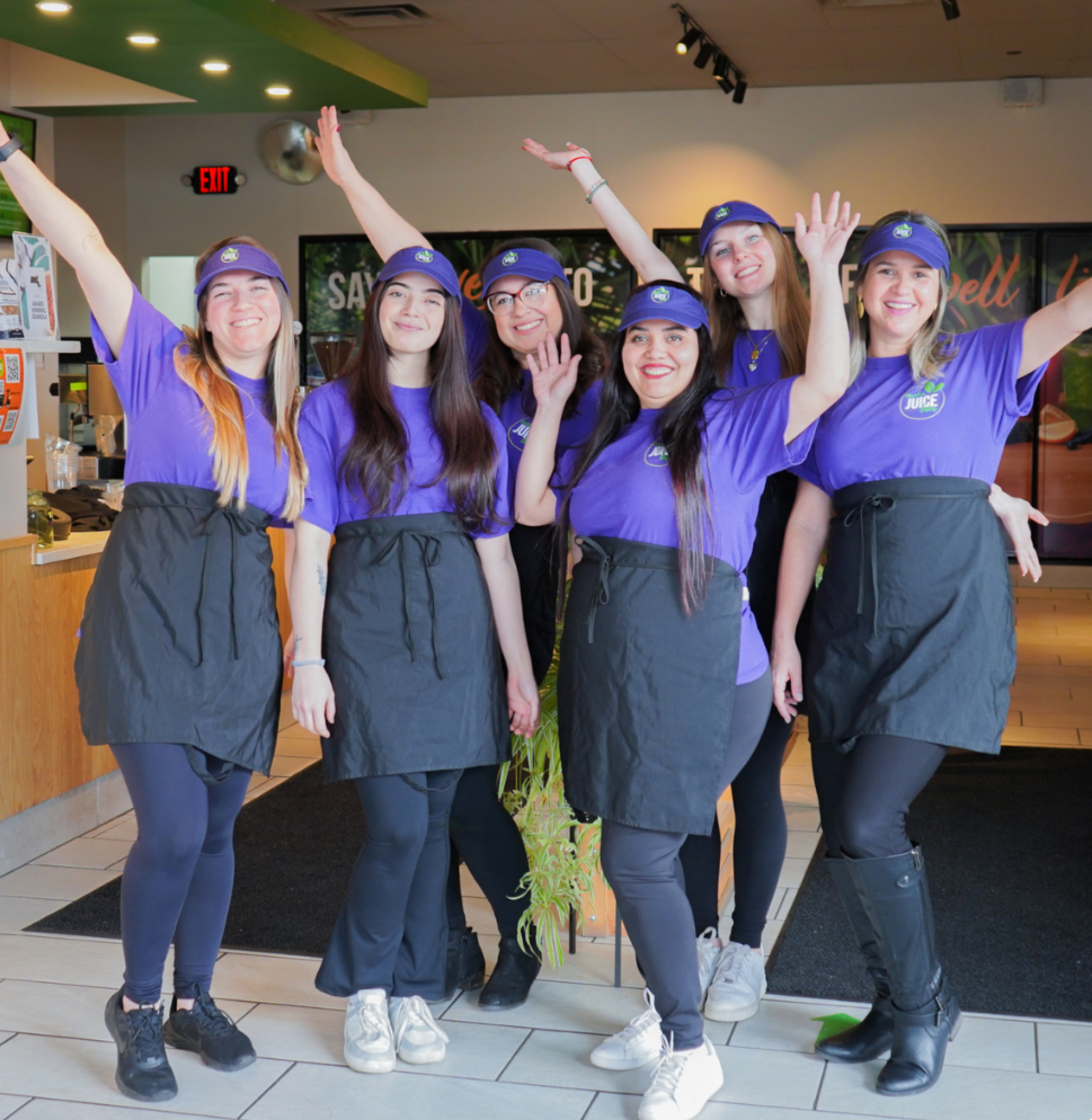 Maha Juice Team with 6 members