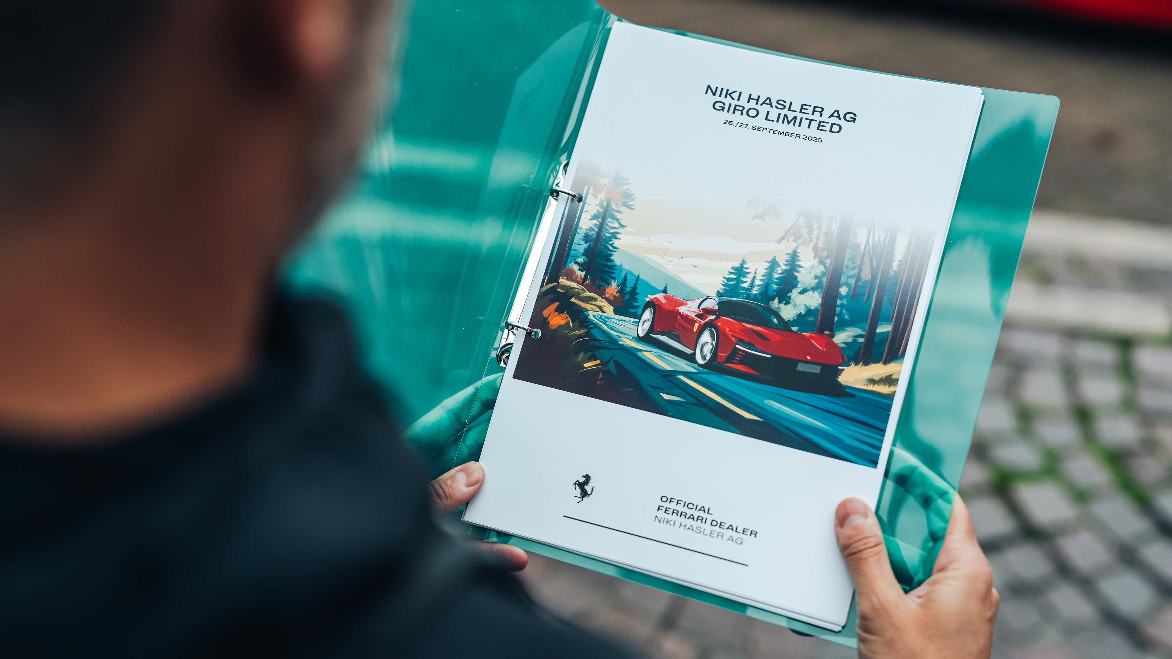 Foto di brochure ferrari niki hasler