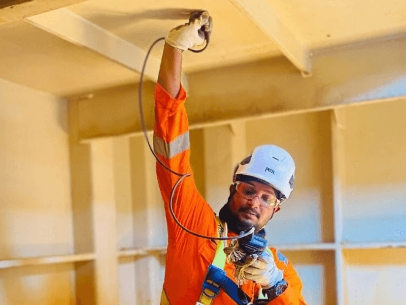 Confined space UTG inspection