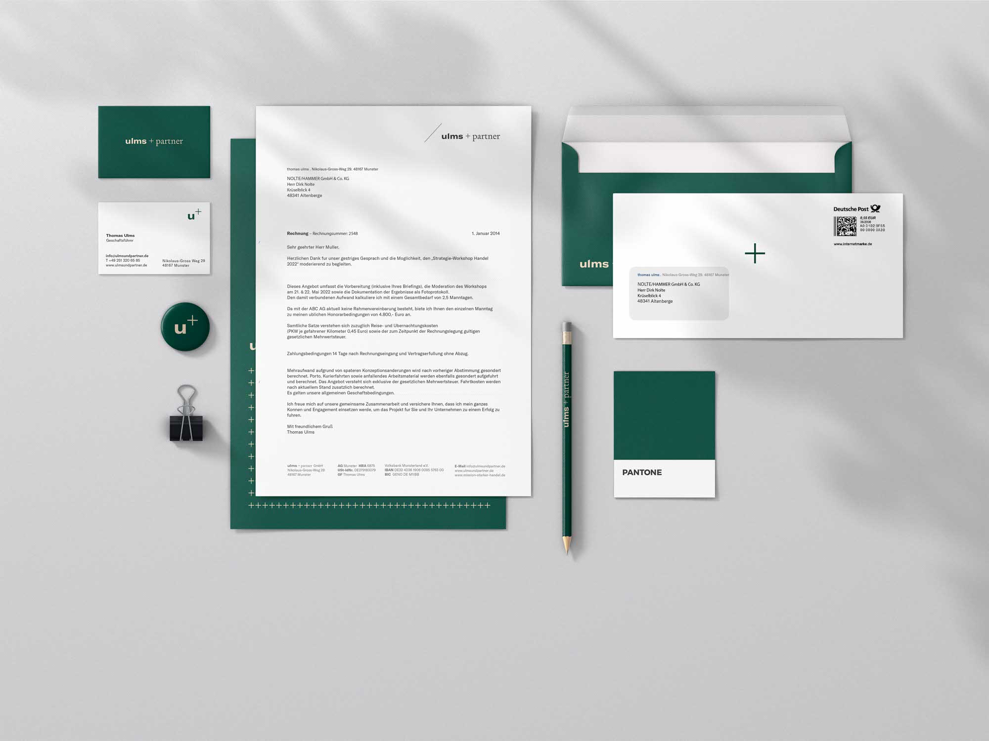 Briefpapier und Visitenkarten für Ulms + Partner – seriöses Design mit Farbwelt in Grün