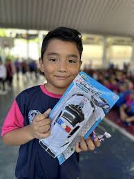 man in black crew neck t-shirt wearing black framed sunglasses