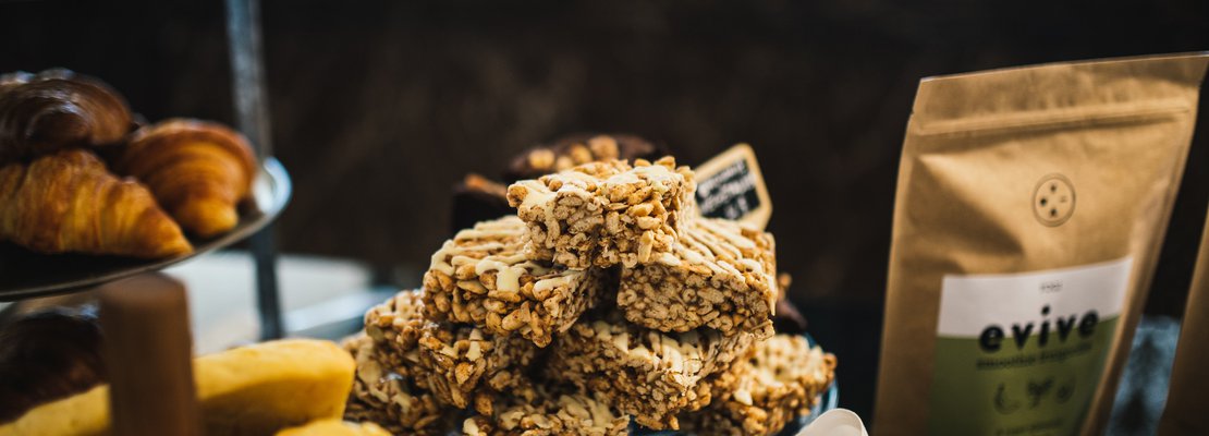 a pile of granola bars