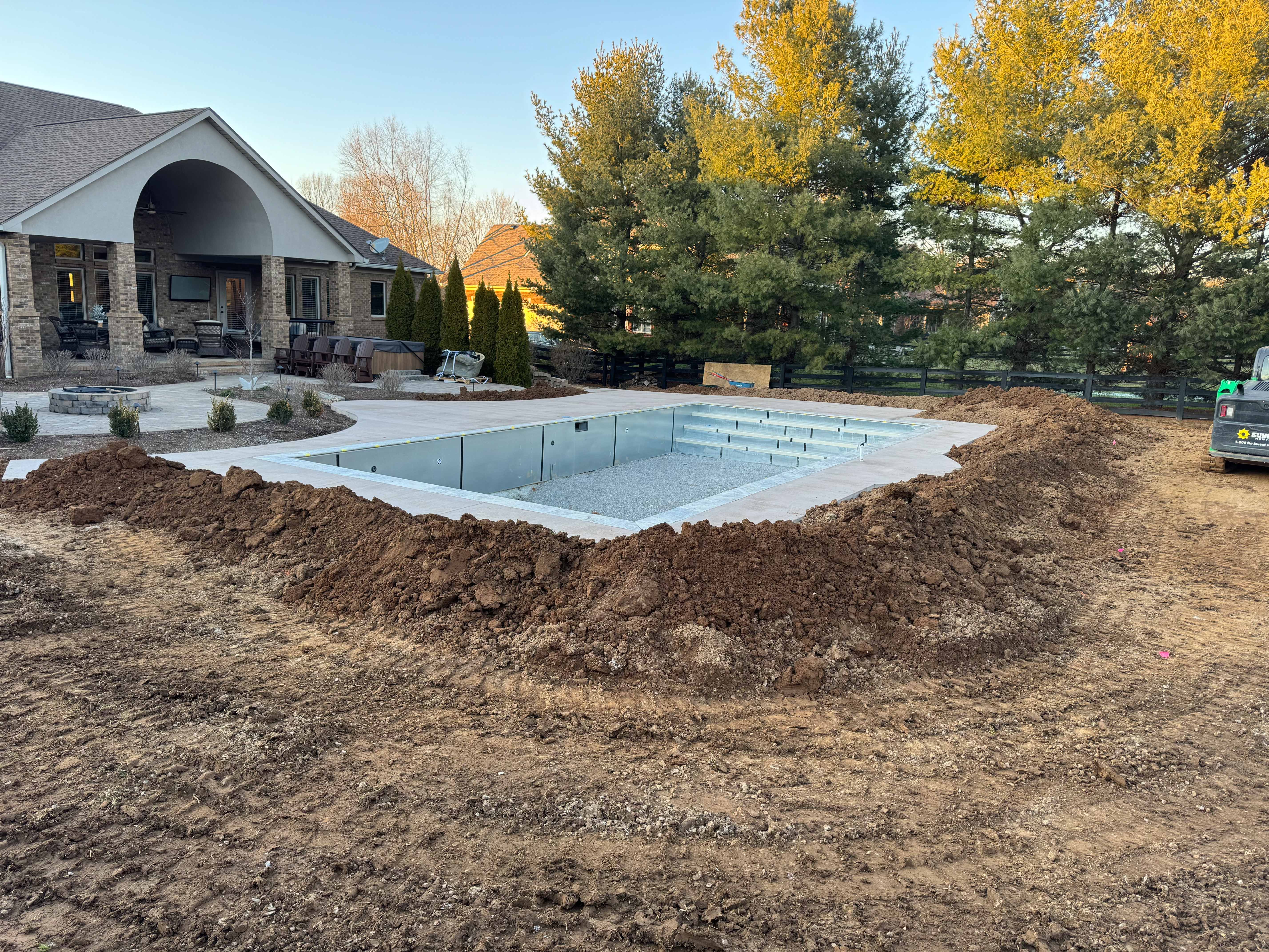 another look at the construction process of a fiberglass pool installation