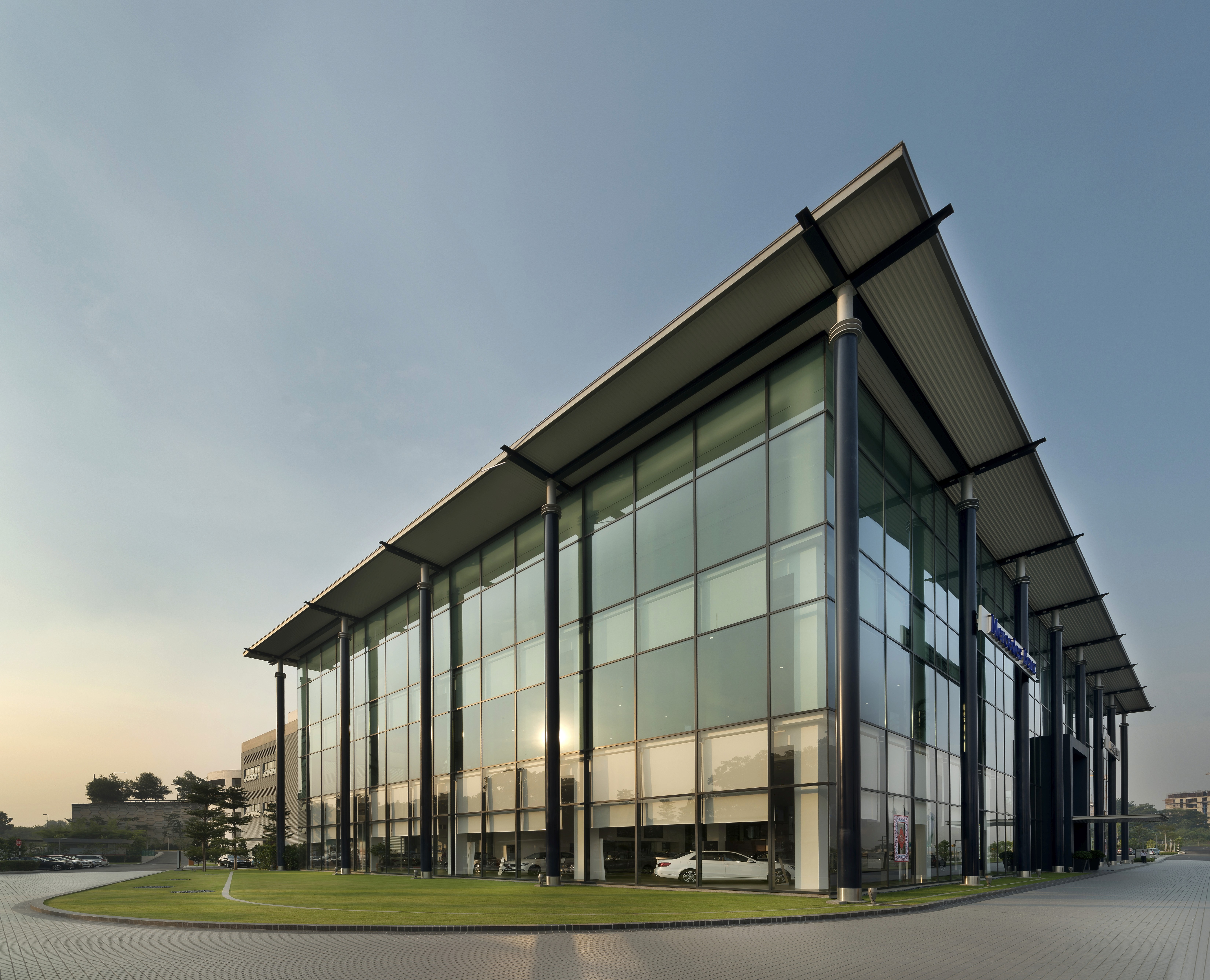 Exterior view of Mercedes-Benz 3S Balakong project by Asima Architects