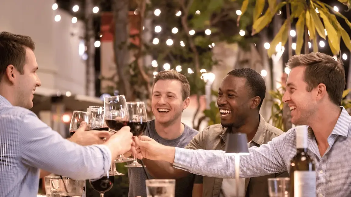 Cheers at Mingleo dinner