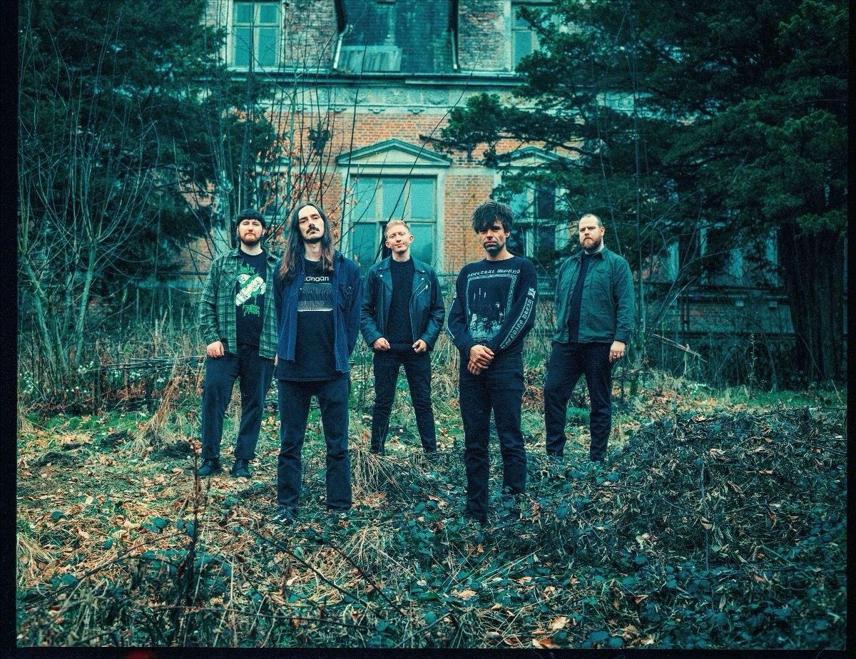 Photo by © SONIC MOON promo