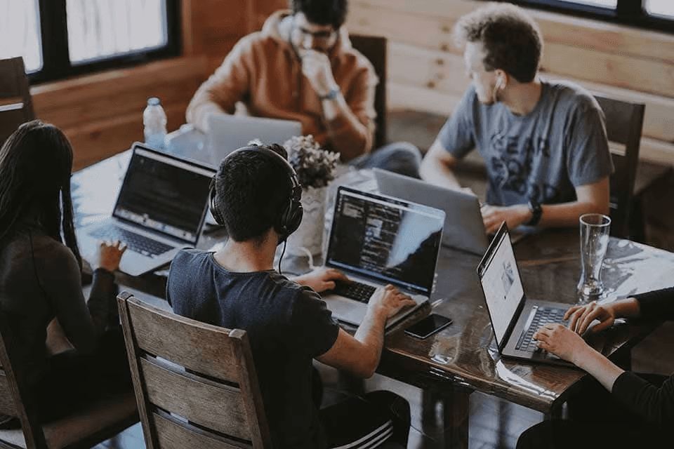 Why Software Teams Should Prioritise Maintainability Over Speed