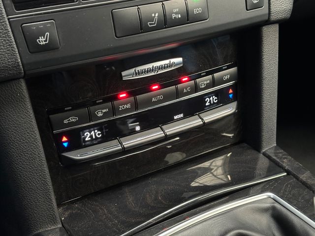 MERCEDES-BENZ E 220 2012 GREY Gebrauchtwagen - Galeriebild 21