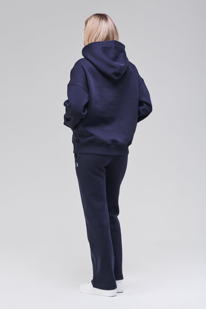 Angled front, relaxed oversized fit