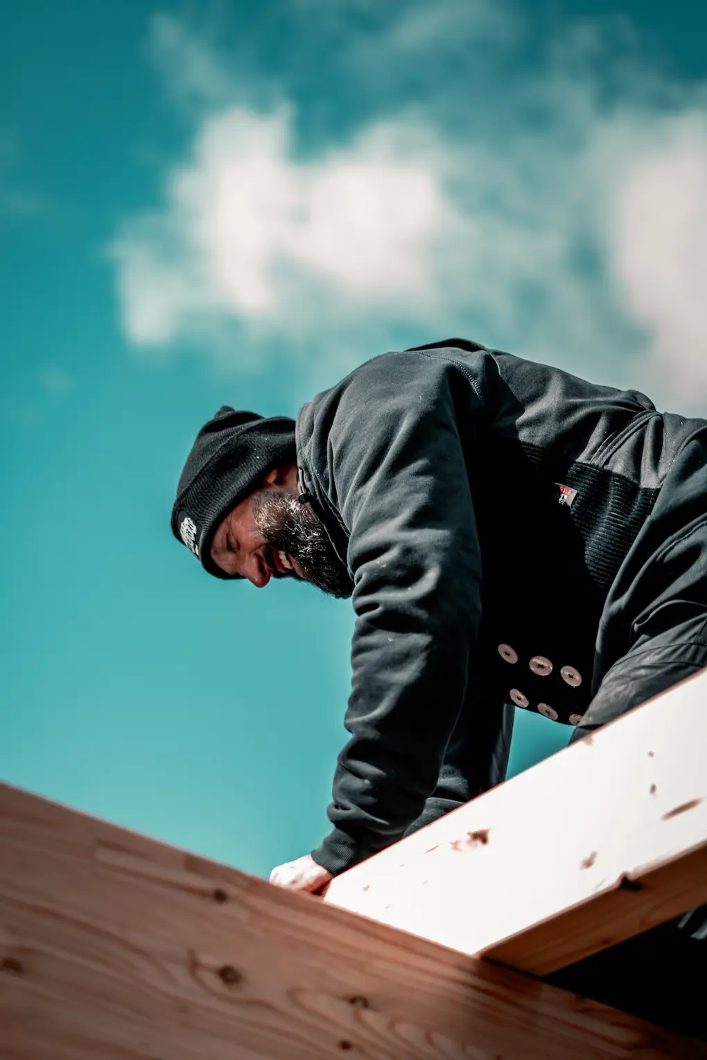 Ein glücklicher Handwerker