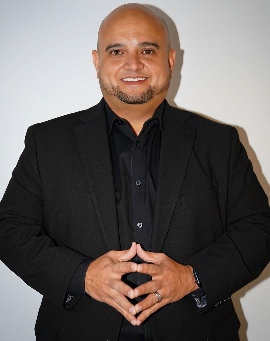 Real Estate Agent Profile Image