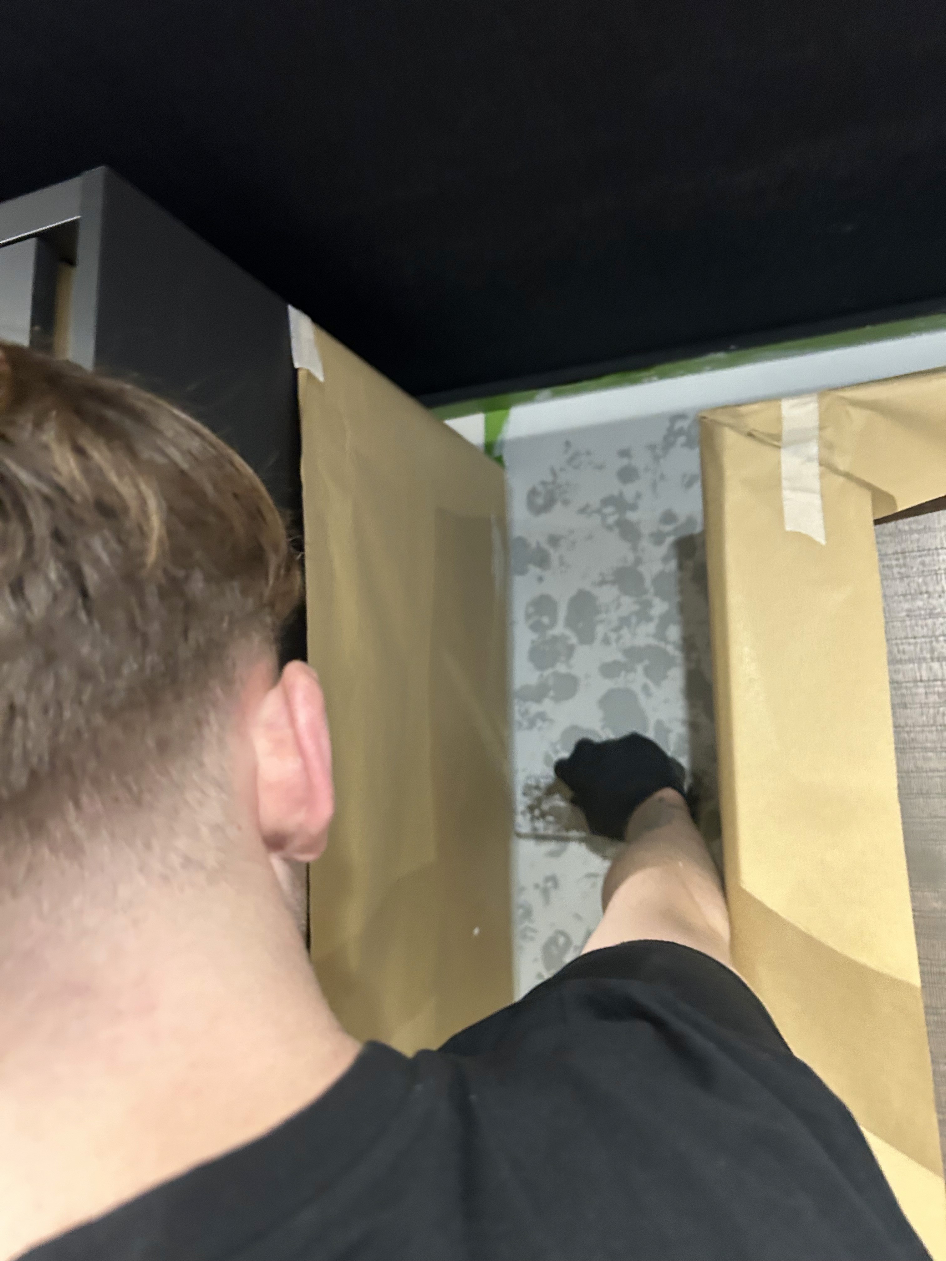 white and gray chairs and table