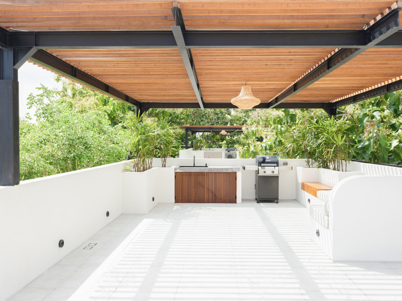 A completed 3-bedroom premium villa in a private compound in Bingin, Bukit