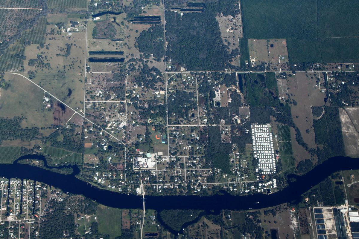 Aerial view of Alva and the Caloosahatchee River in Southwest Florida