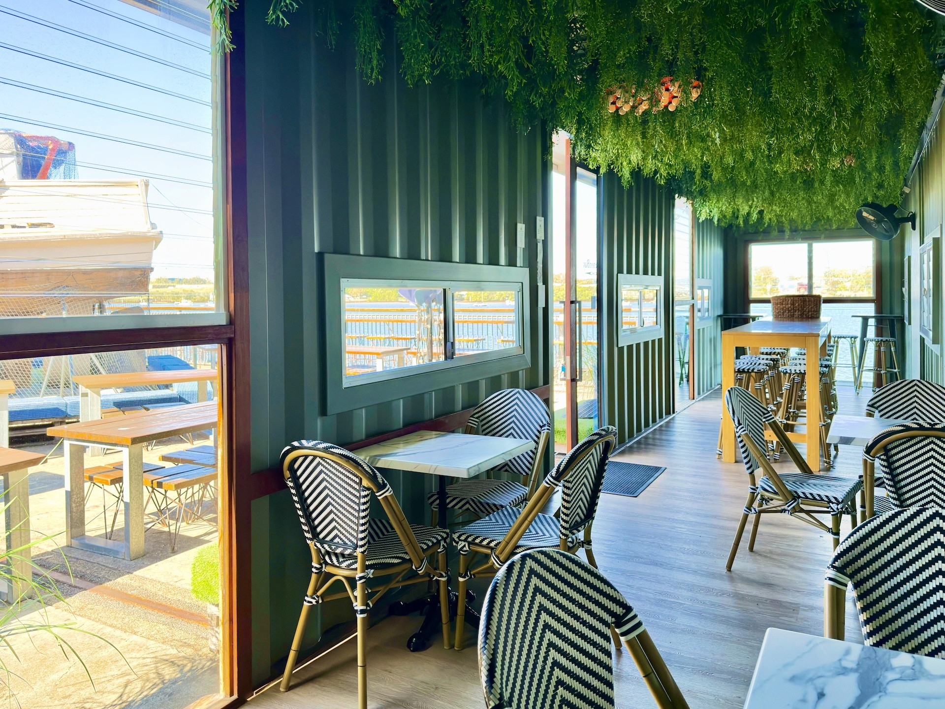 Private dining container at Eat Street Northshore