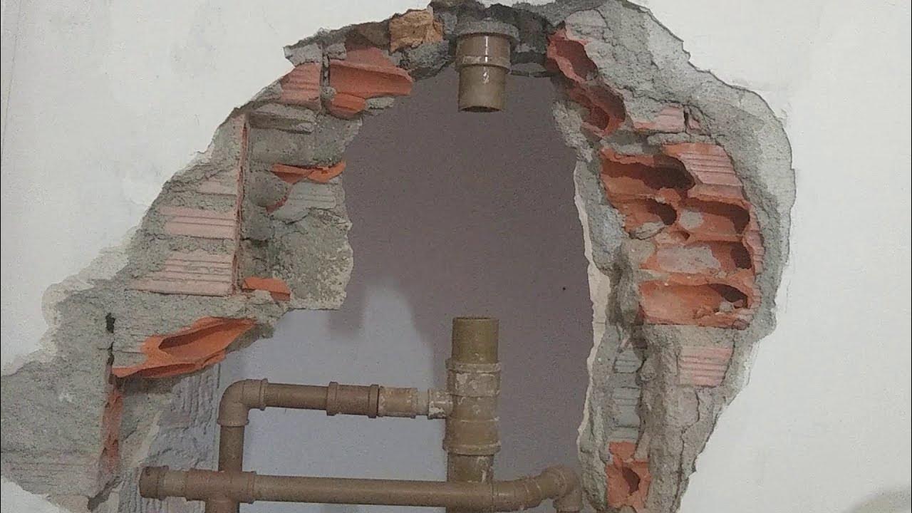 resolvendo vazamento de cano pvc quebrando a parede