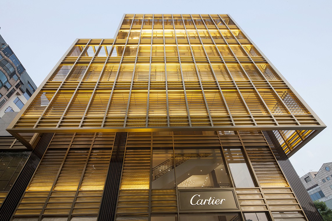 까르띠에 메종 청담 플래그십 스토어 외관 전경