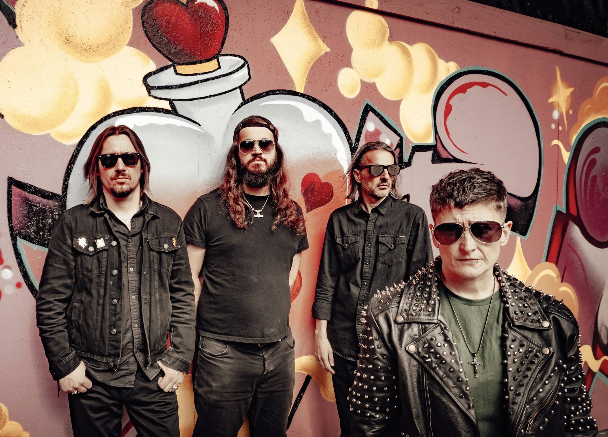  Photo by © Alunah promo