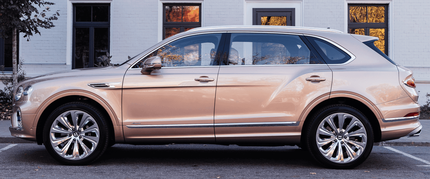 2023 Bentley Bentayga EWB