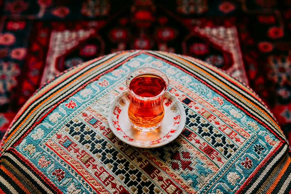 شاي على سجادة نجدية