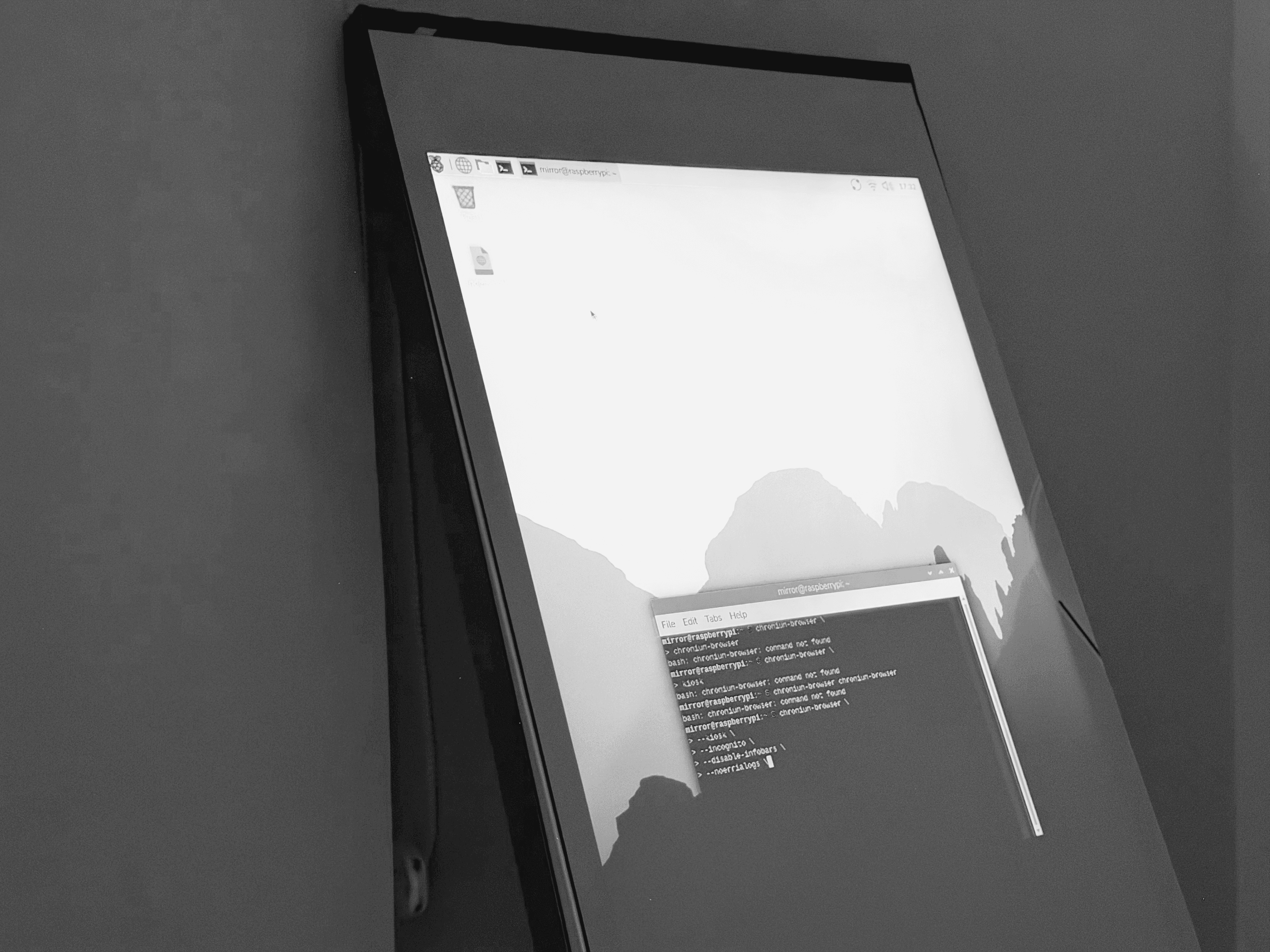 Batch.Works logo over a photo of a box of 3D printed objects