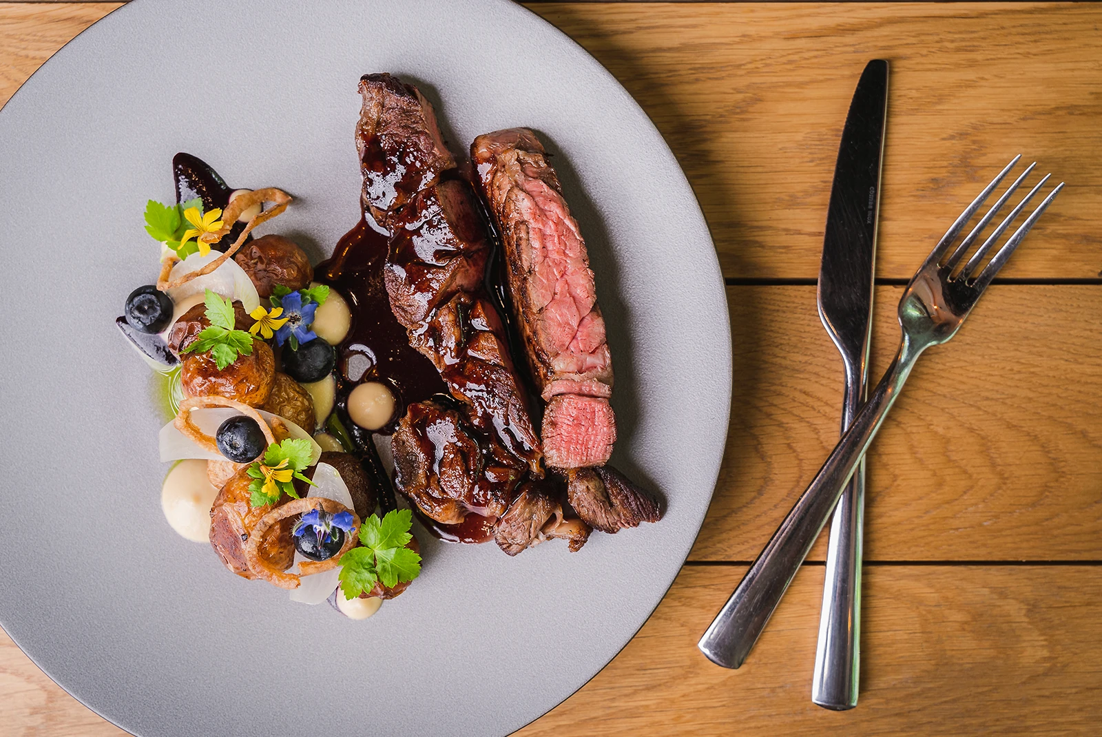 Hoppá! Referencia 4