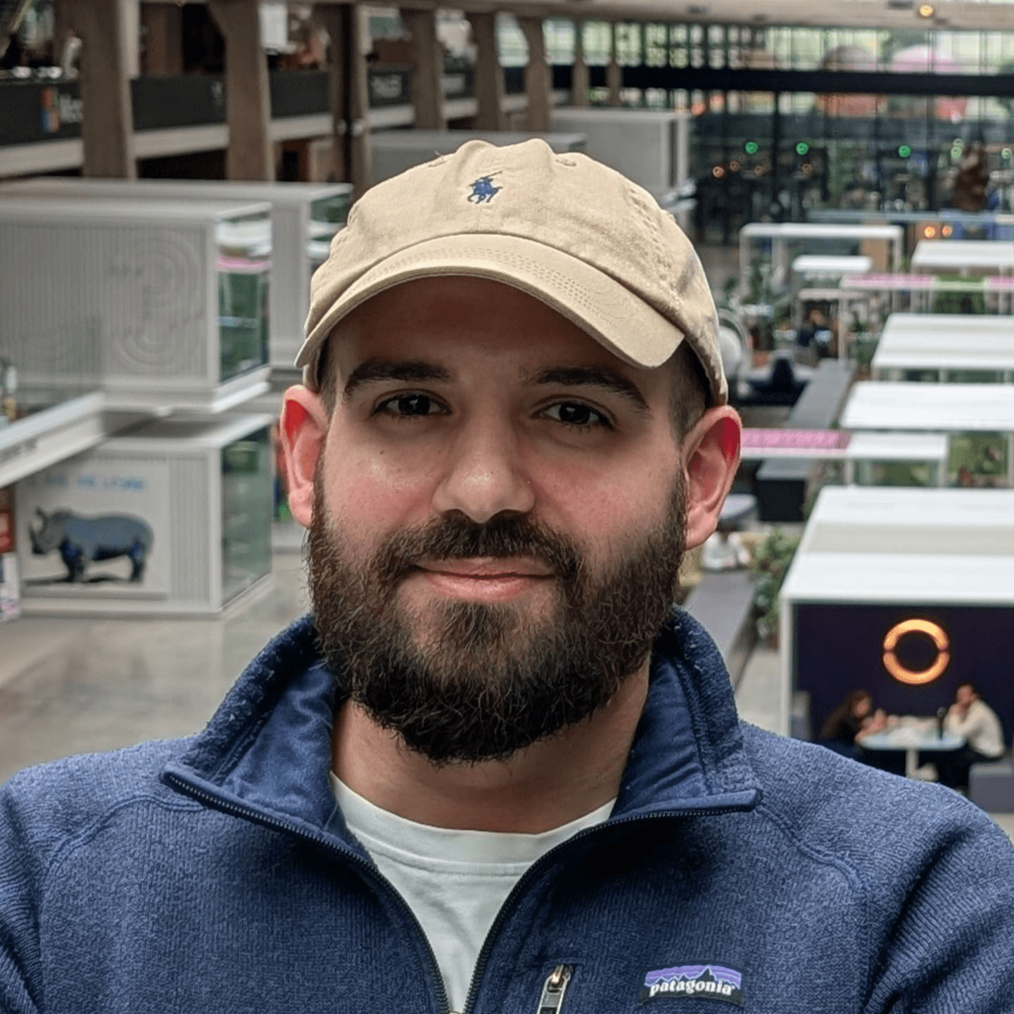 Guillaume Jacobs, CEO & Co-founder @ Cosmy, ex-Publicis, client d'Ilies Manata, Développeur Web Framer & Ux / Ui Designer à Lille