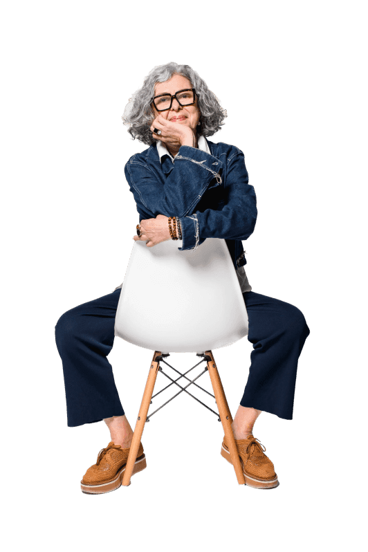 Women portrait in brown hair